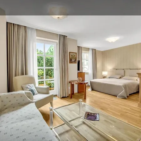 In Apartmán *